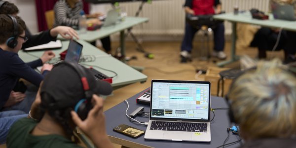 Hitproducer - Vom ersten Beat zum eigenen Song