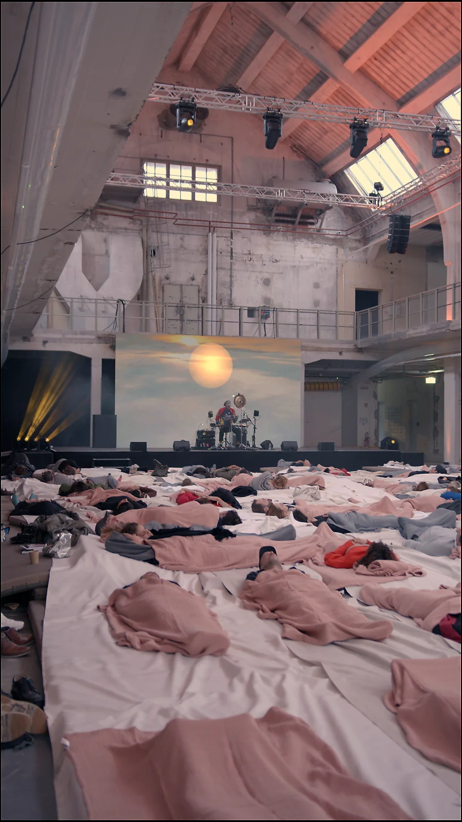 OSOMO - HORIZONTAL CONCERT